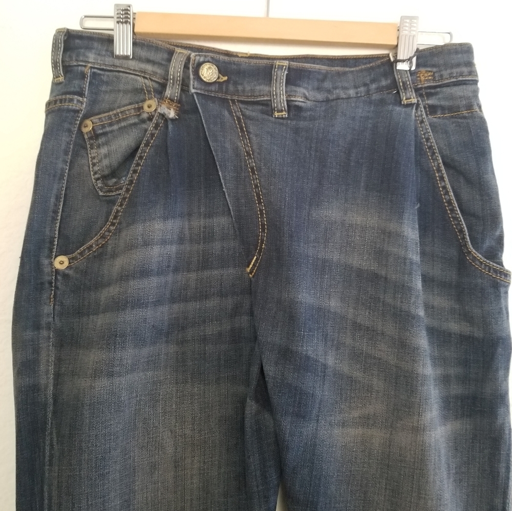 R13 Mid Rise Tapered Leg Jeans Size 28 Mid Wash Blue - Picture 8 of 13